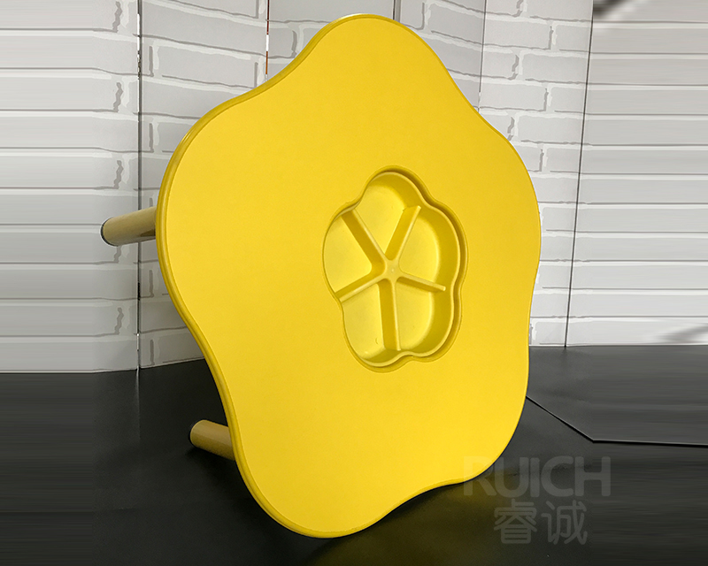 儿童塑料梅花升降桌